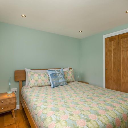 Tranquil 1 Bedroom Cottage 15 Mins Drive To Sea Mydroilin Exterior photo
